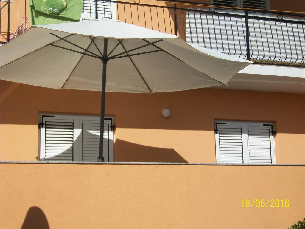 Apartment Boris Senj  Luaran gambar