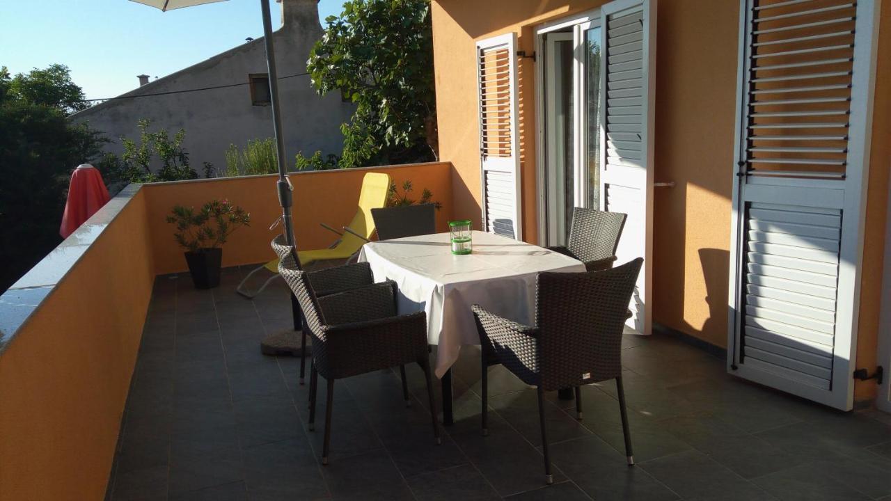 Apartment Boris Senj  Luaran gambar